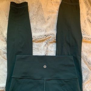 Lululemon Wunder Under High-Rise 7/8 Tight -Size 4